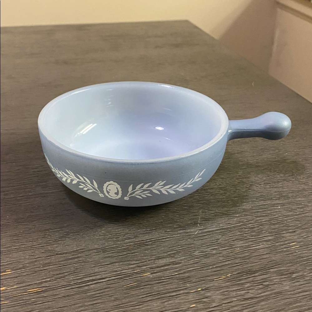 Glassbake Vintage Cameo Blue Bowl